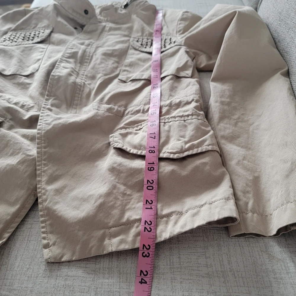 Zara excellent no